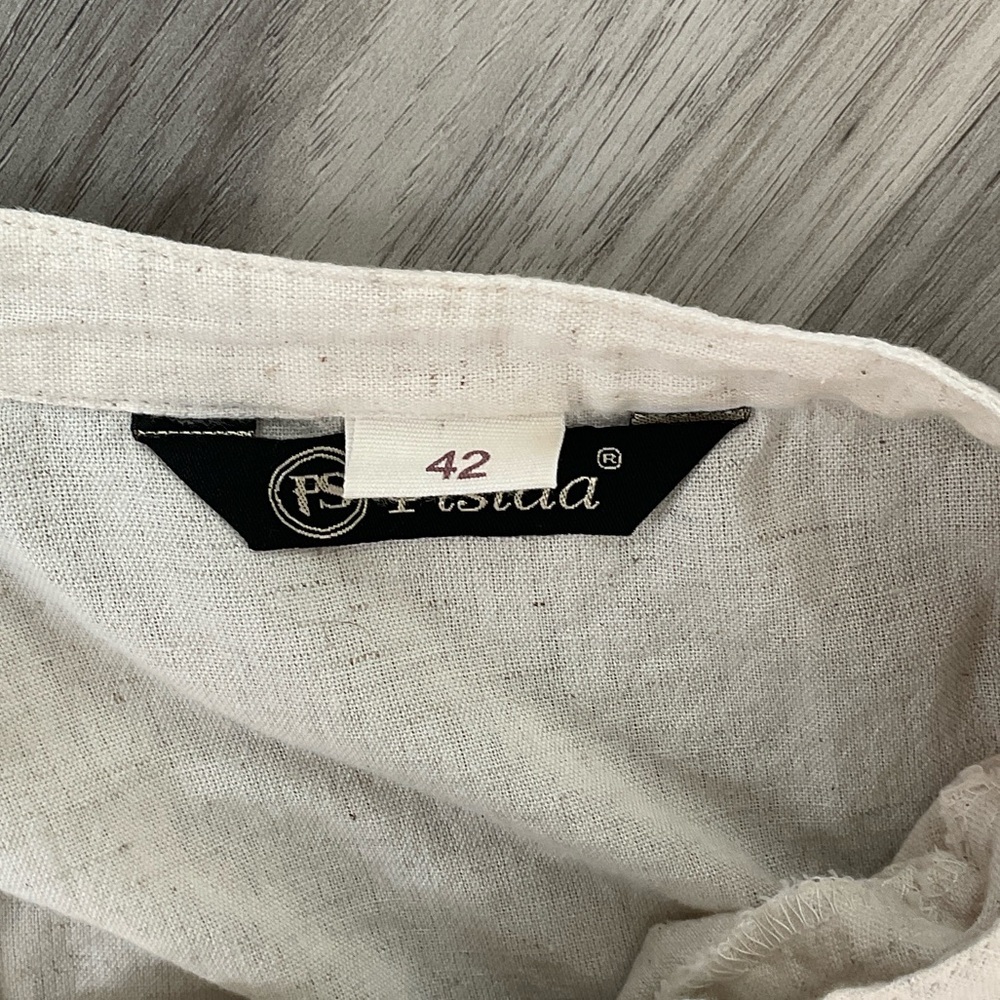 Cream and Blue Women's Tunic Top, no size tag, M - Picture 9 of 9